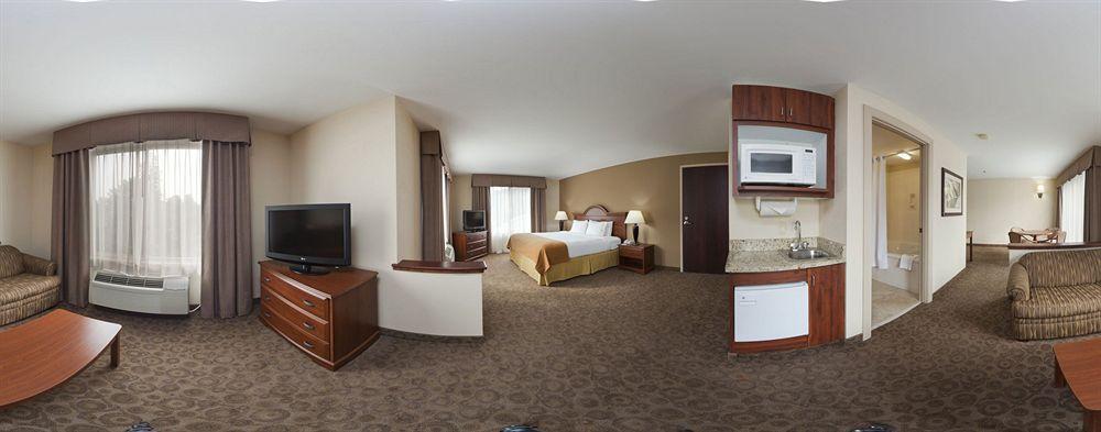 Comfort Inn & Suites Бревард Экстерьер фото