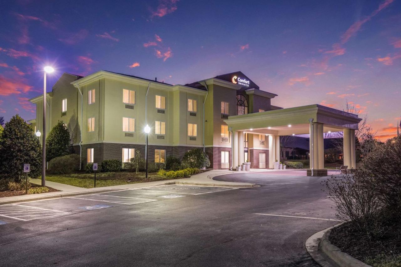 Comfort Inn & Suites Бревард Экстерьер фото