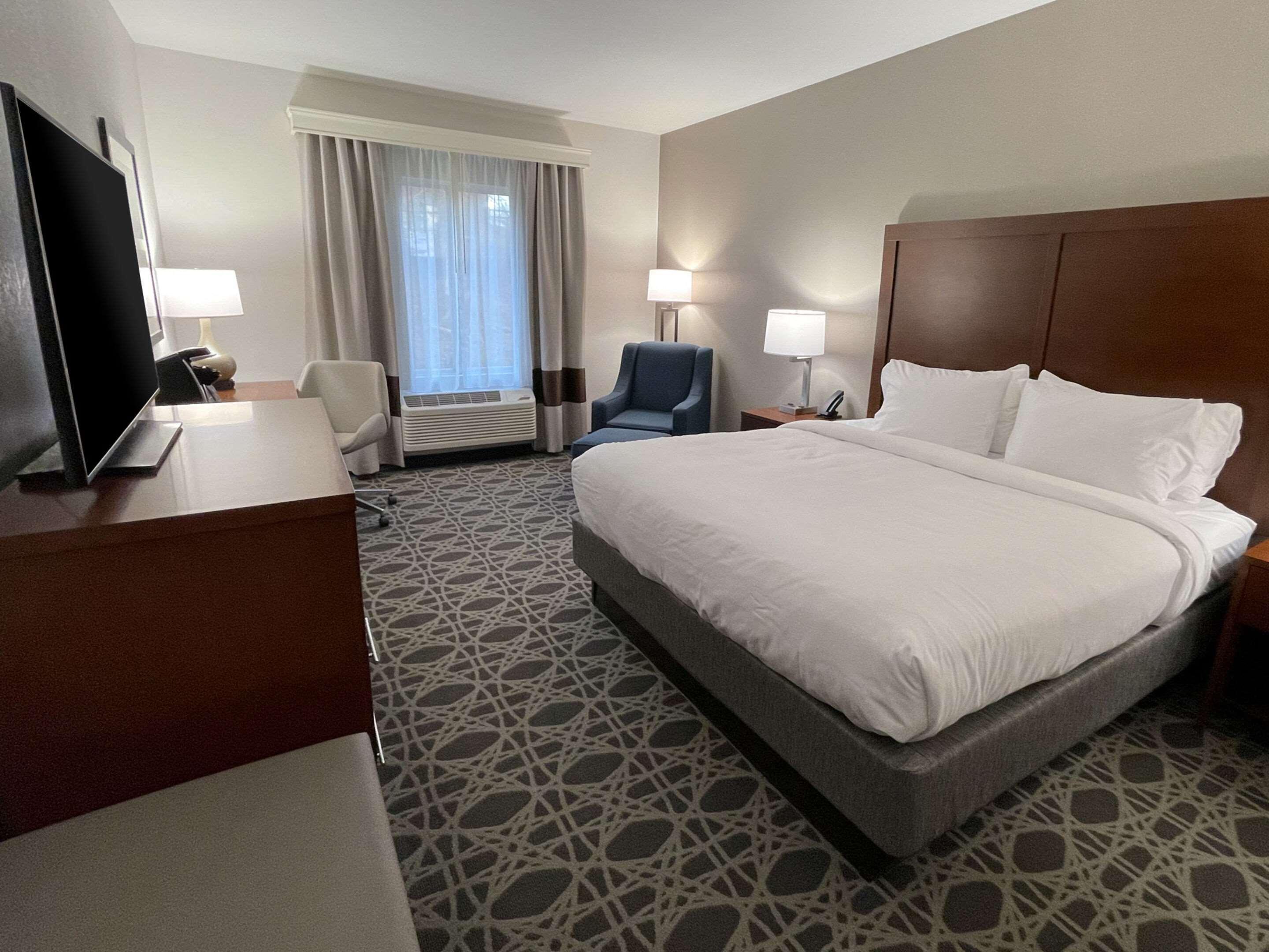 Comfort Inn & Suites Бревард Экстерьер фото