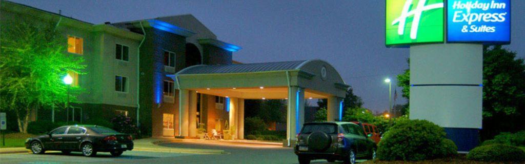 Comfort Inn & Suites Бревард Экстерьер фото