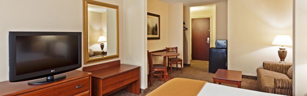 Comfort Inn & Suites Бревард Экстерьер фото