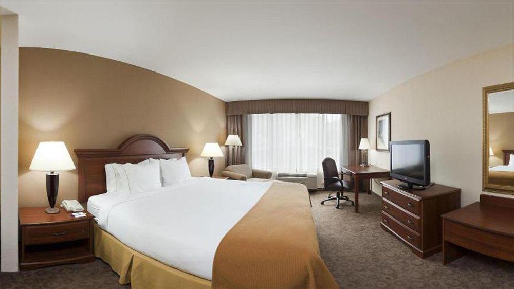 Comfort Inn & Suites Бревард Экстерьер фото